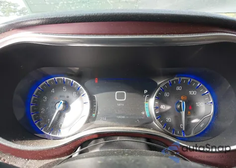 2020 Chrysler Pacifica Limited from USA, damaged, VIN 2C4RC1GG7LR181678